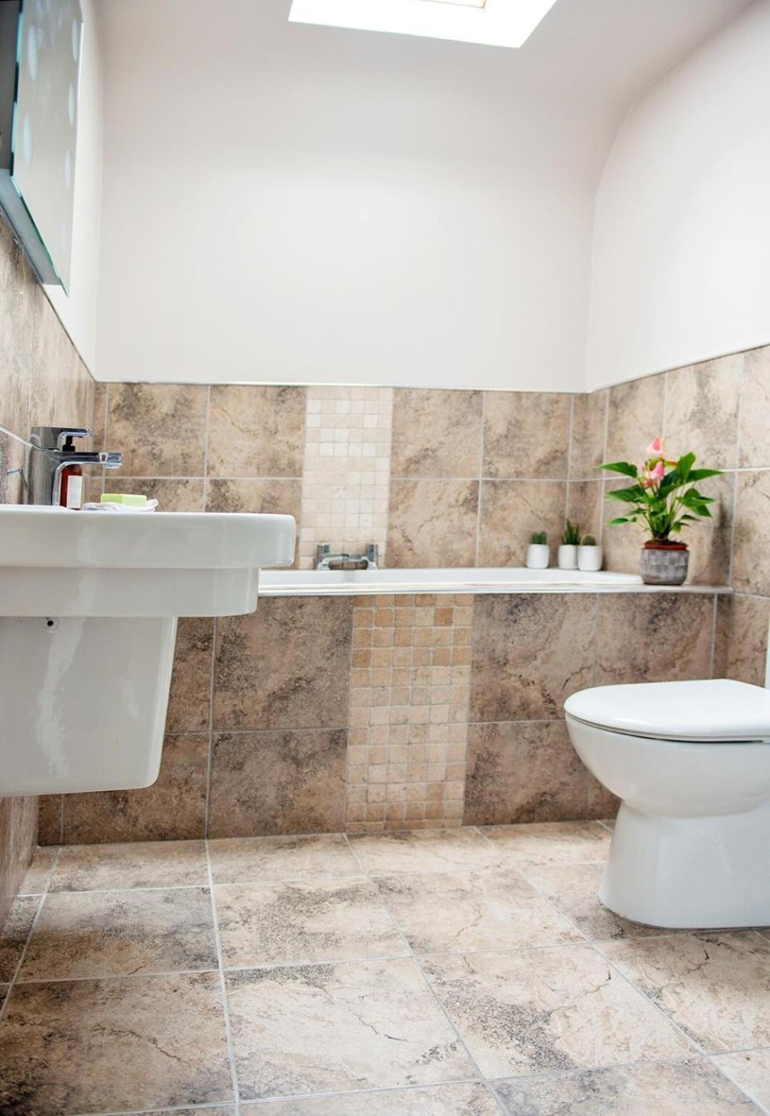 Charming 2 Bedroom Flat In The Heart Of Kirriemuir Luaran gambar